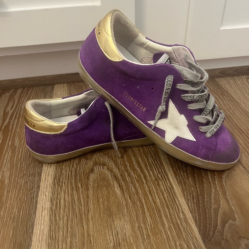 Golden Goose size 40